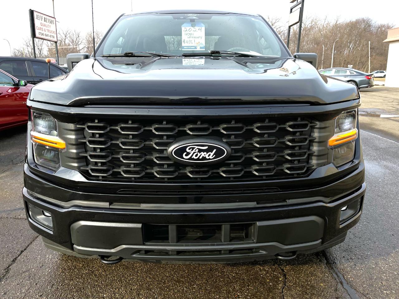 Ford F-150 STX 4WD SuperCrew 5.5' Box 2024