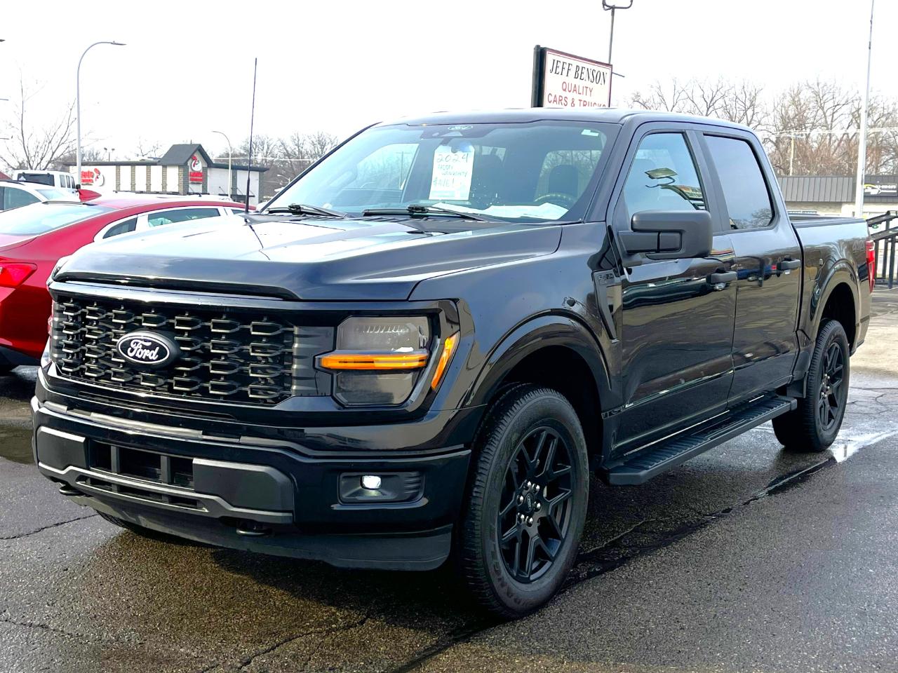 Ford F-150 STX 4WD SuperCrew 5.5' Box 2024
