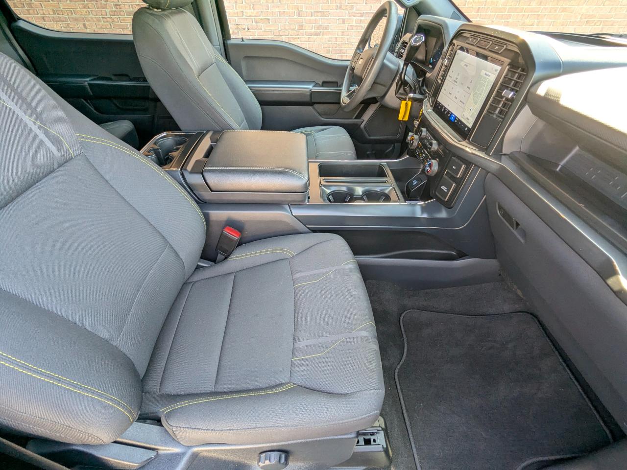 Ford F-150 STX 4WD SuperCrew 5.5' Box 2024