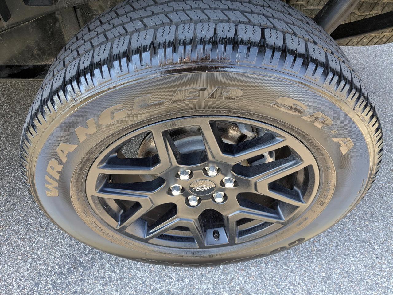 Ford F-150 STX 4WD SuperCrew 5.5' Box 2024