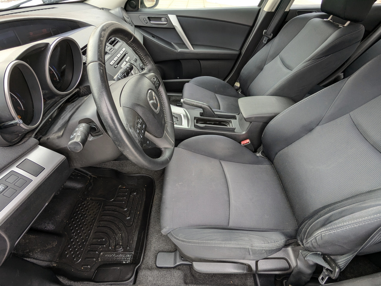 Mazda MAZDA3 5dr HB Auto s Sport 2010