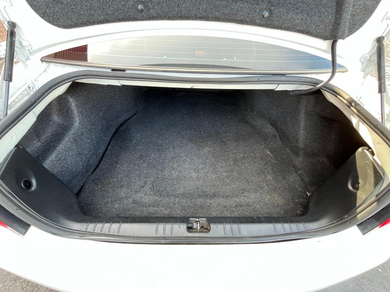 Chevrolet Impala LT 2011