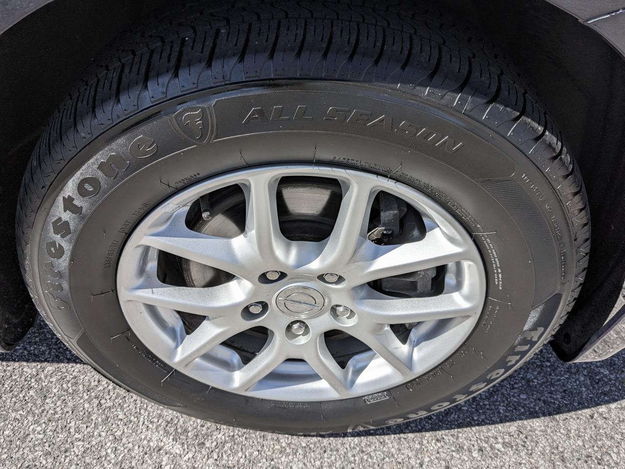 Chrysler Pacifica Touring FWD 2020