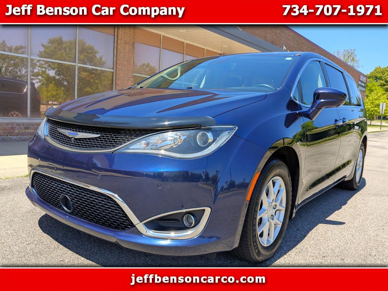 2020 Chrysler Pacifica Touring FWD