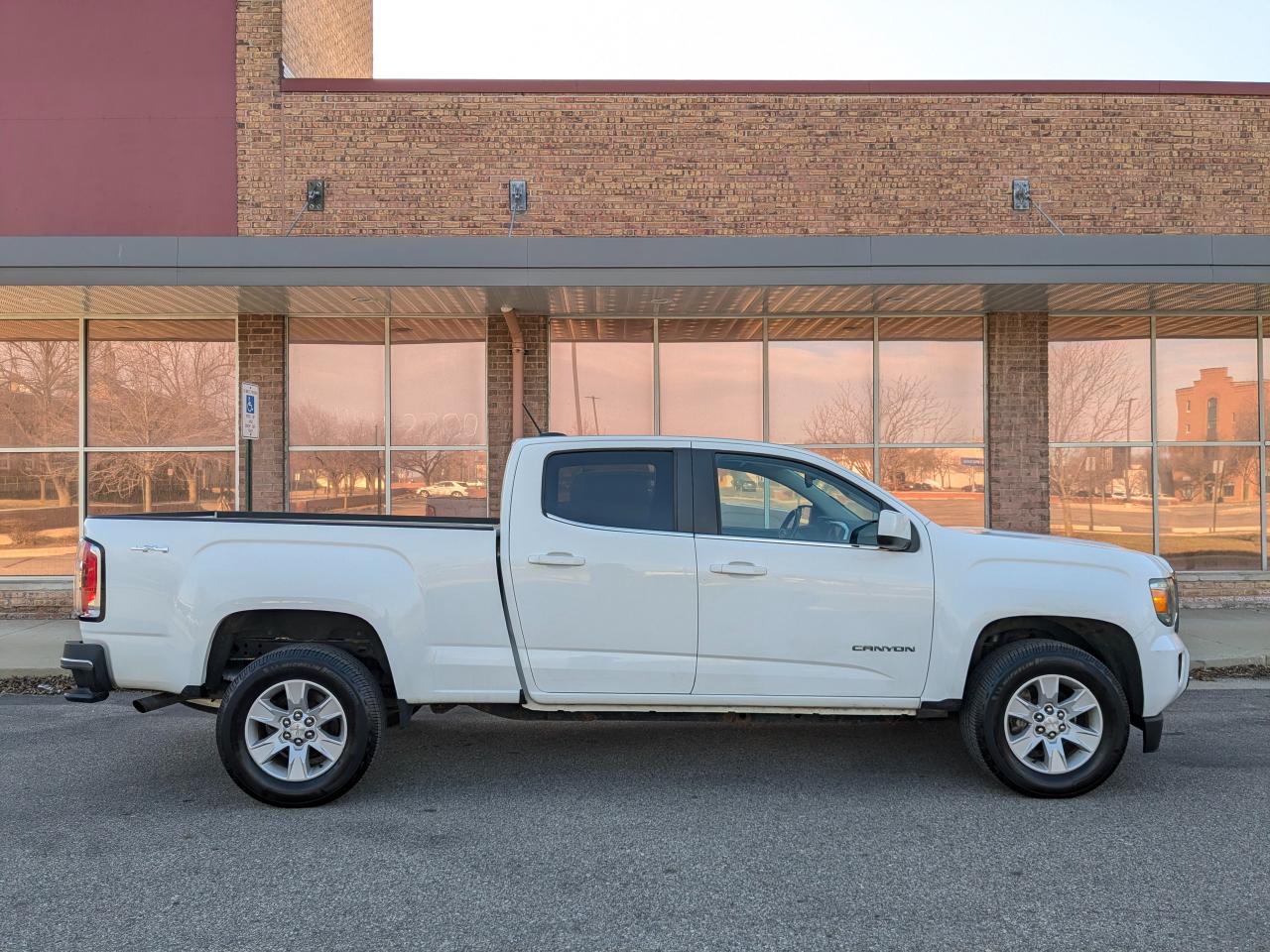 GMC Canyon  2016