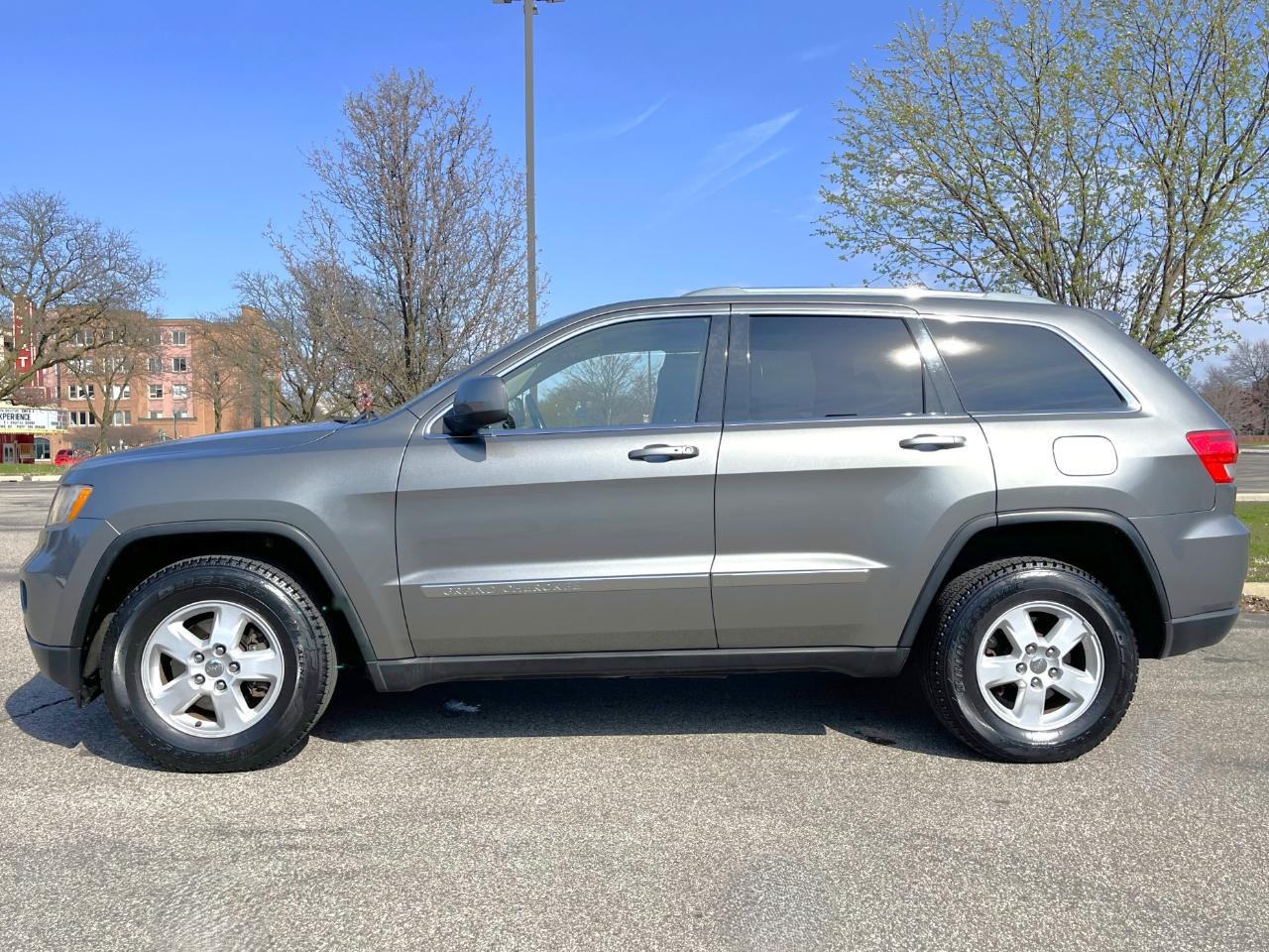 Jeep Grand Cherokee Laredo 4x4 2012