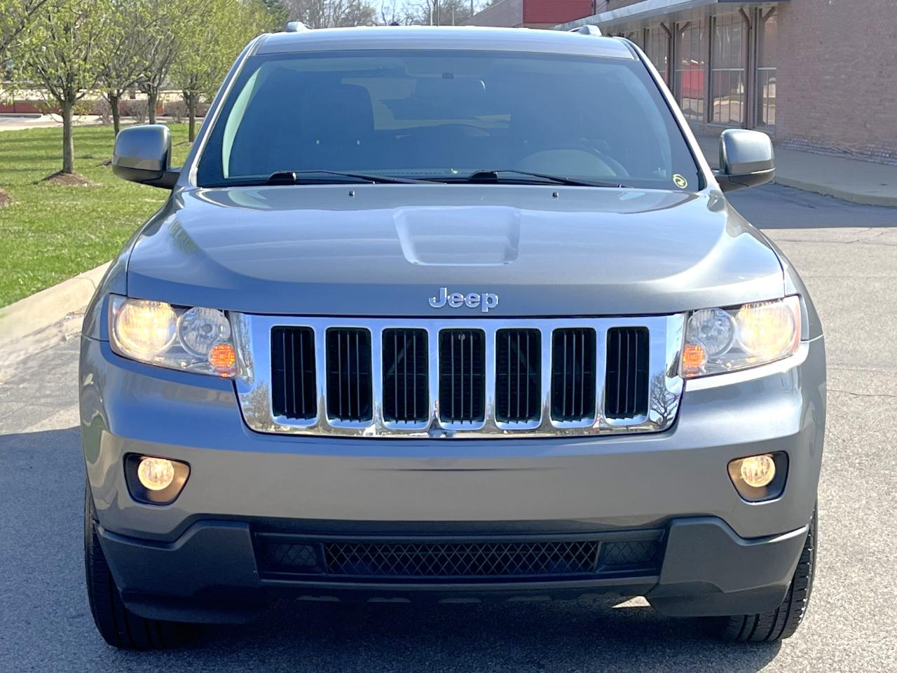 Jeep Grand Cherokee Laredo 4x4 2012