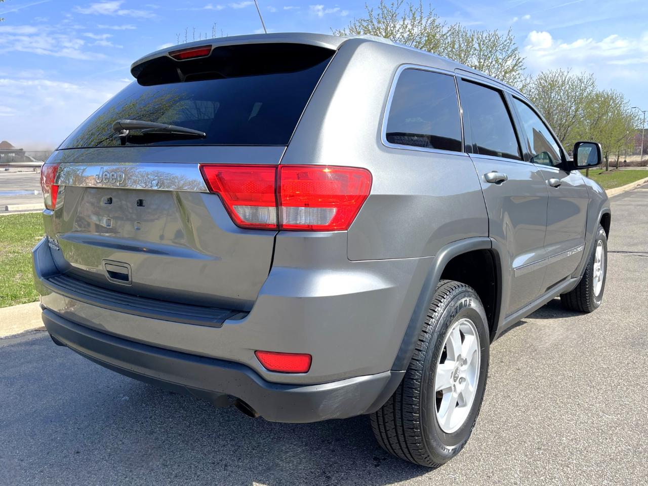 Jeep Grand Cherokee Laredo 4x4 2012
