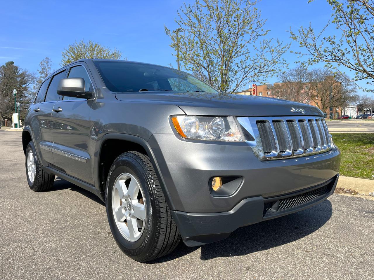 Jeep Grand Cherokee Laredo 4x4 2012