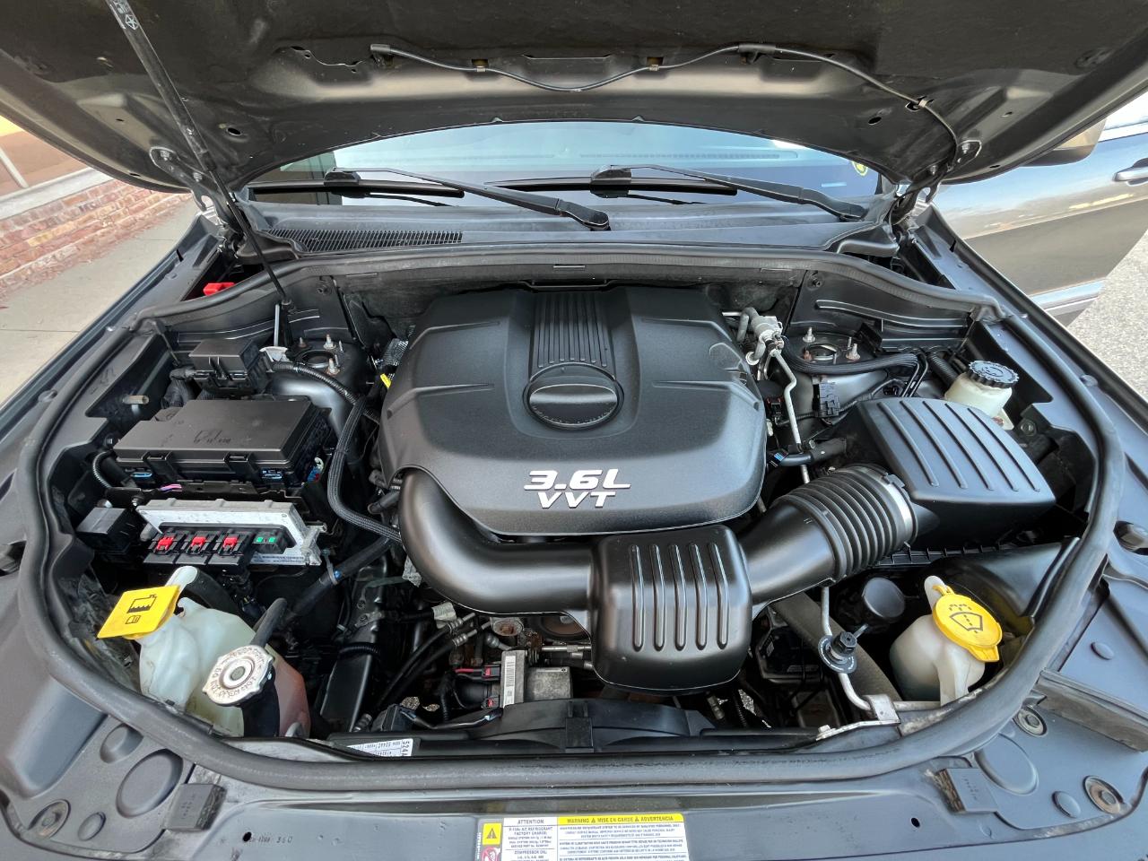 Jeep Grand Cherokee Laredo 4x4 2012