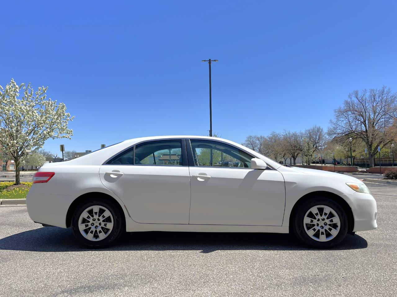 Toyota Camry  2010