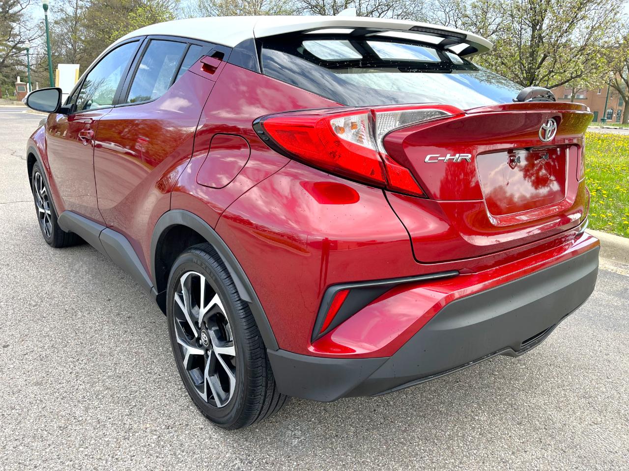 Toyota C-HR XLE FWD (Natl) 2018