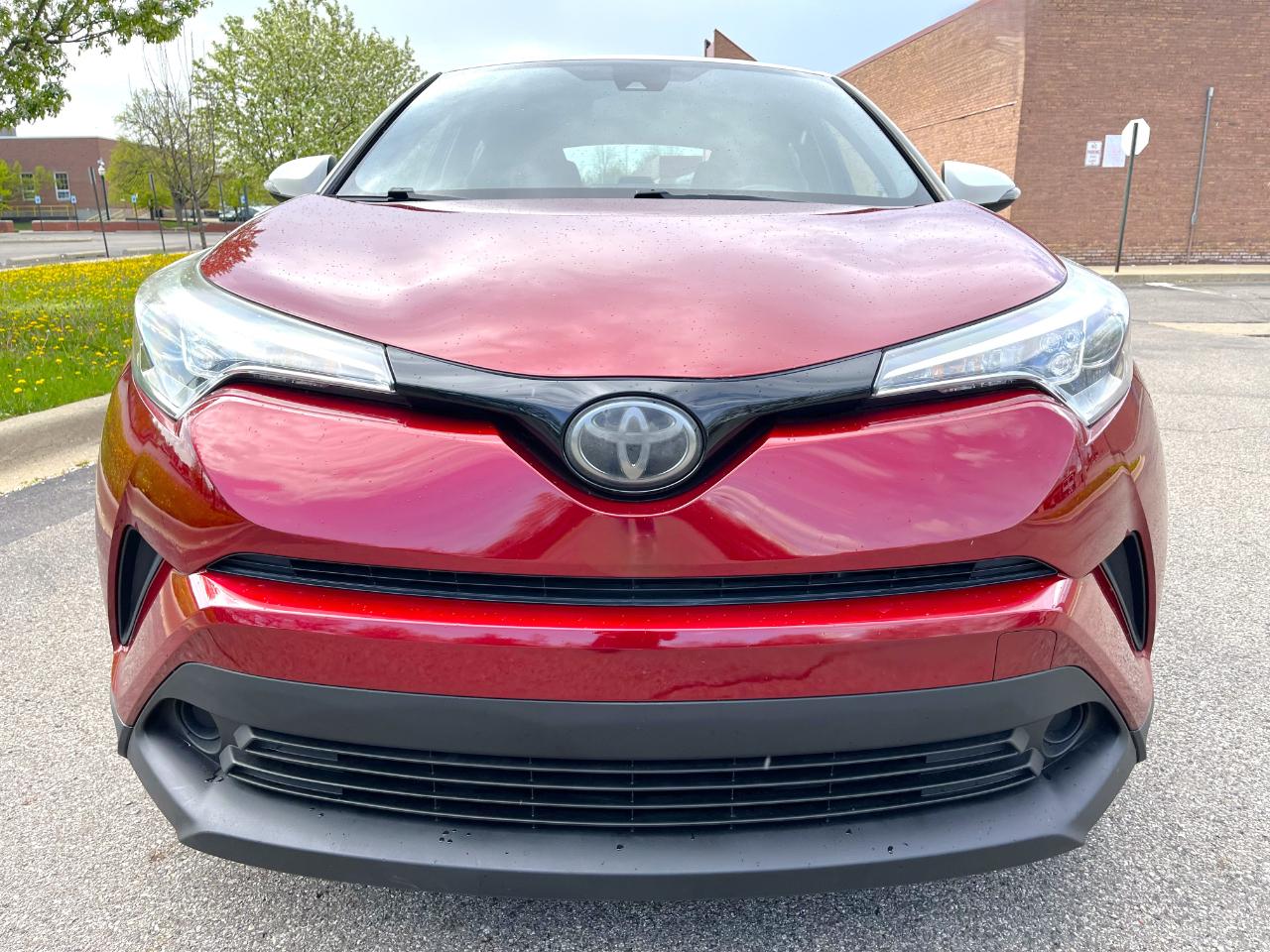 Toyota C-HR XLE FWD (Natl) 2018