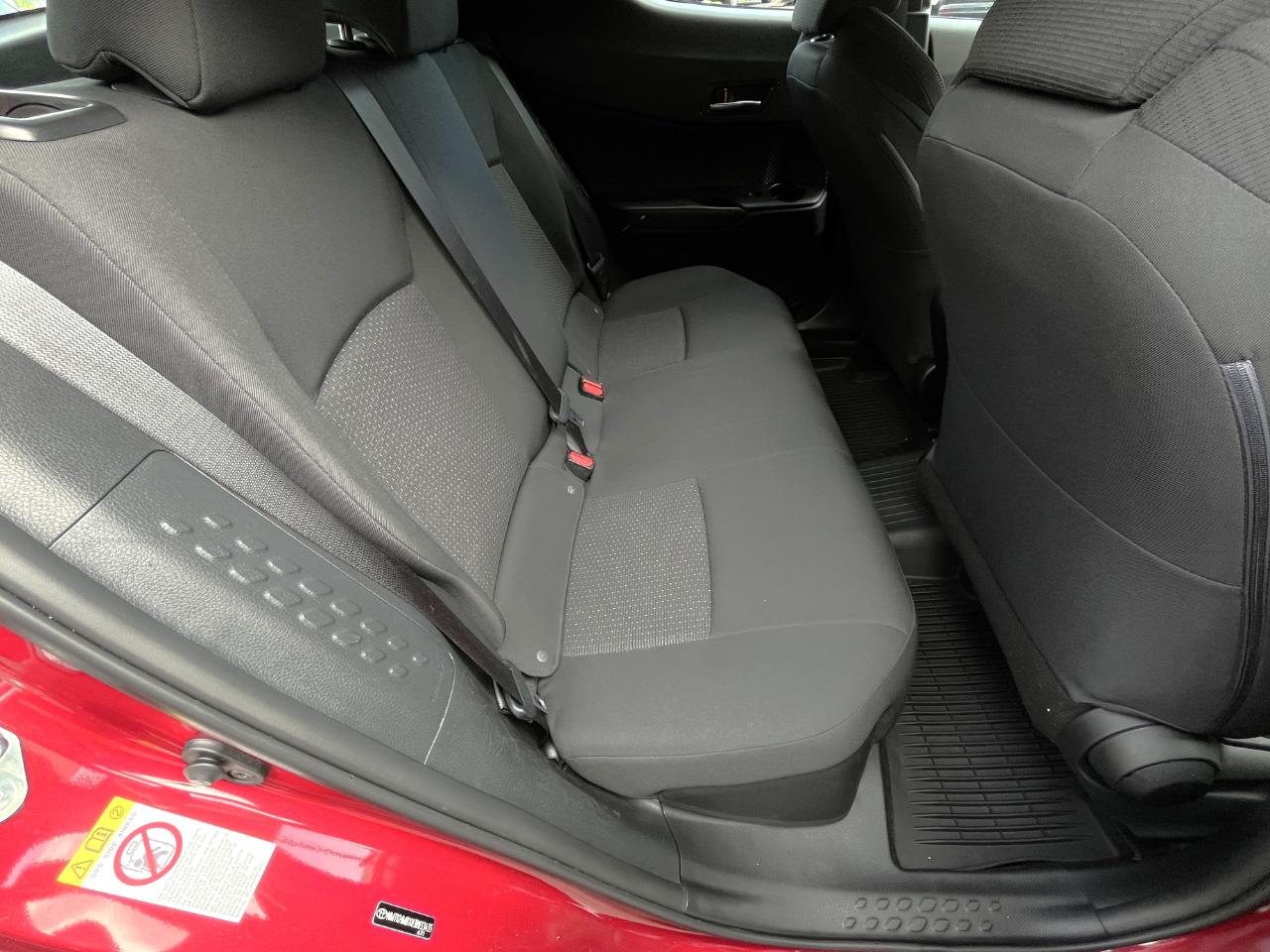 Toyota C-HR XLE FWD (Natl) 2018