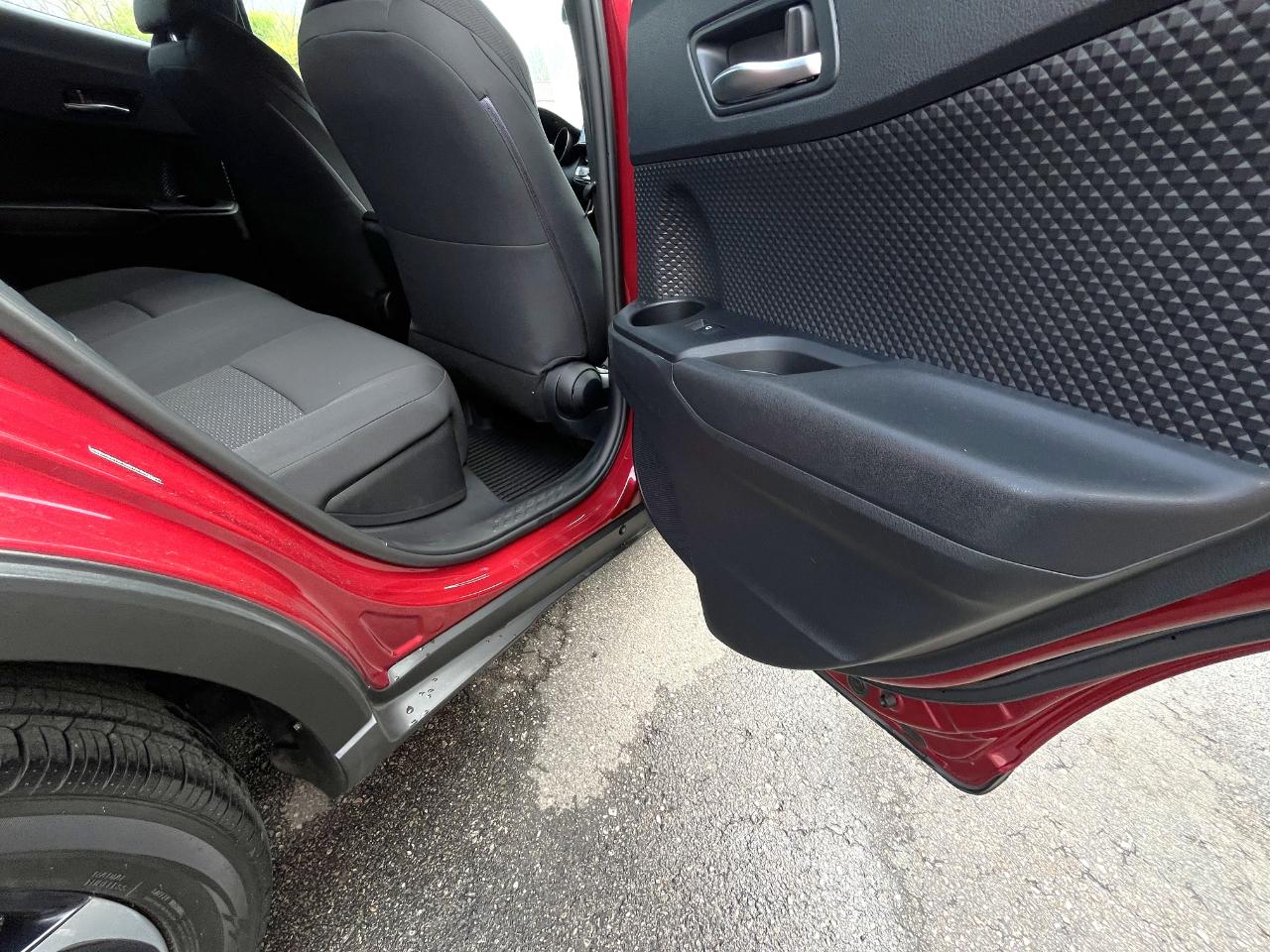 Toyota C-HR XLE FWD (Natl) 2018