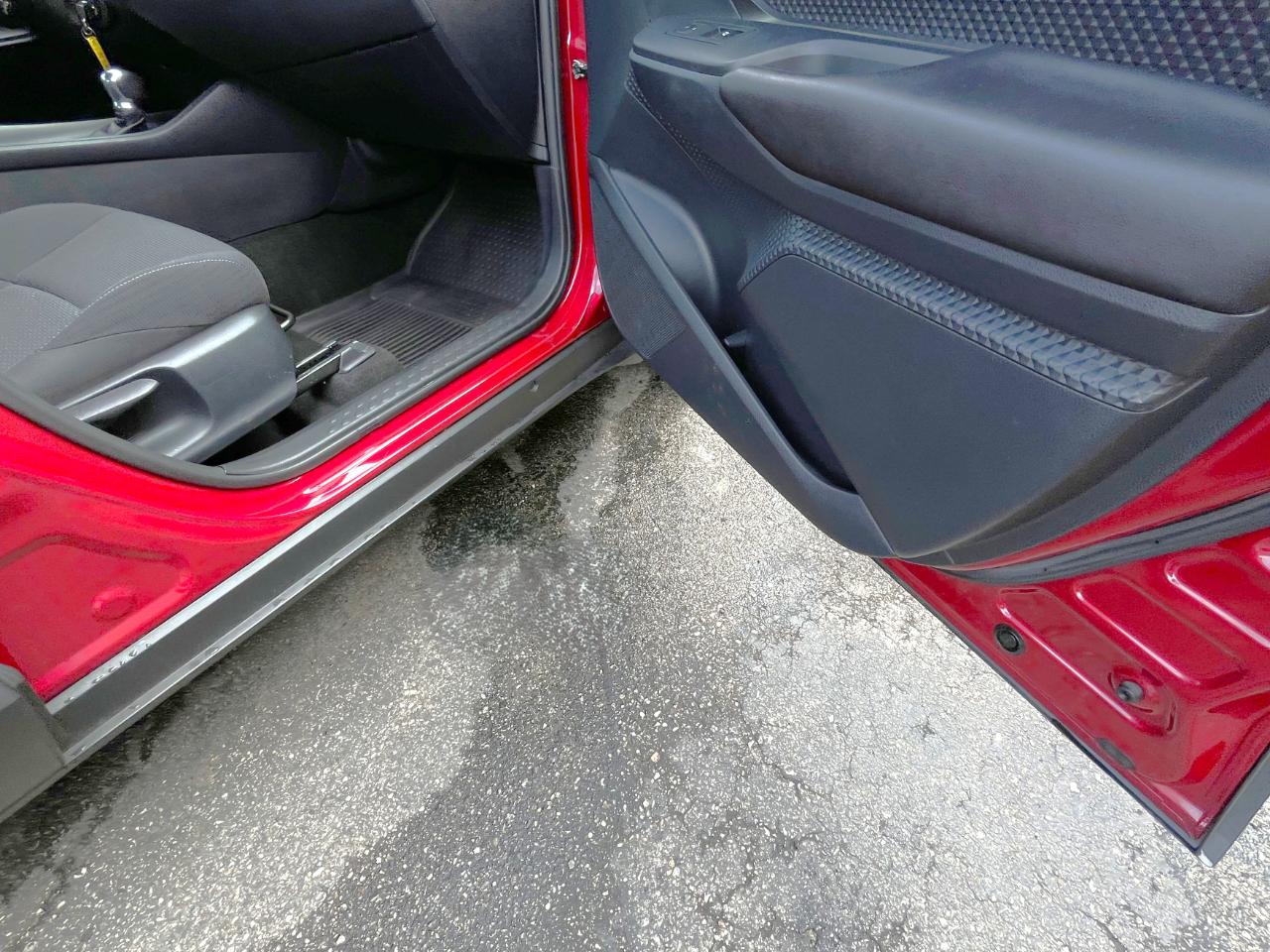 Toyota C-HR XLE FWD (Natl) 2018