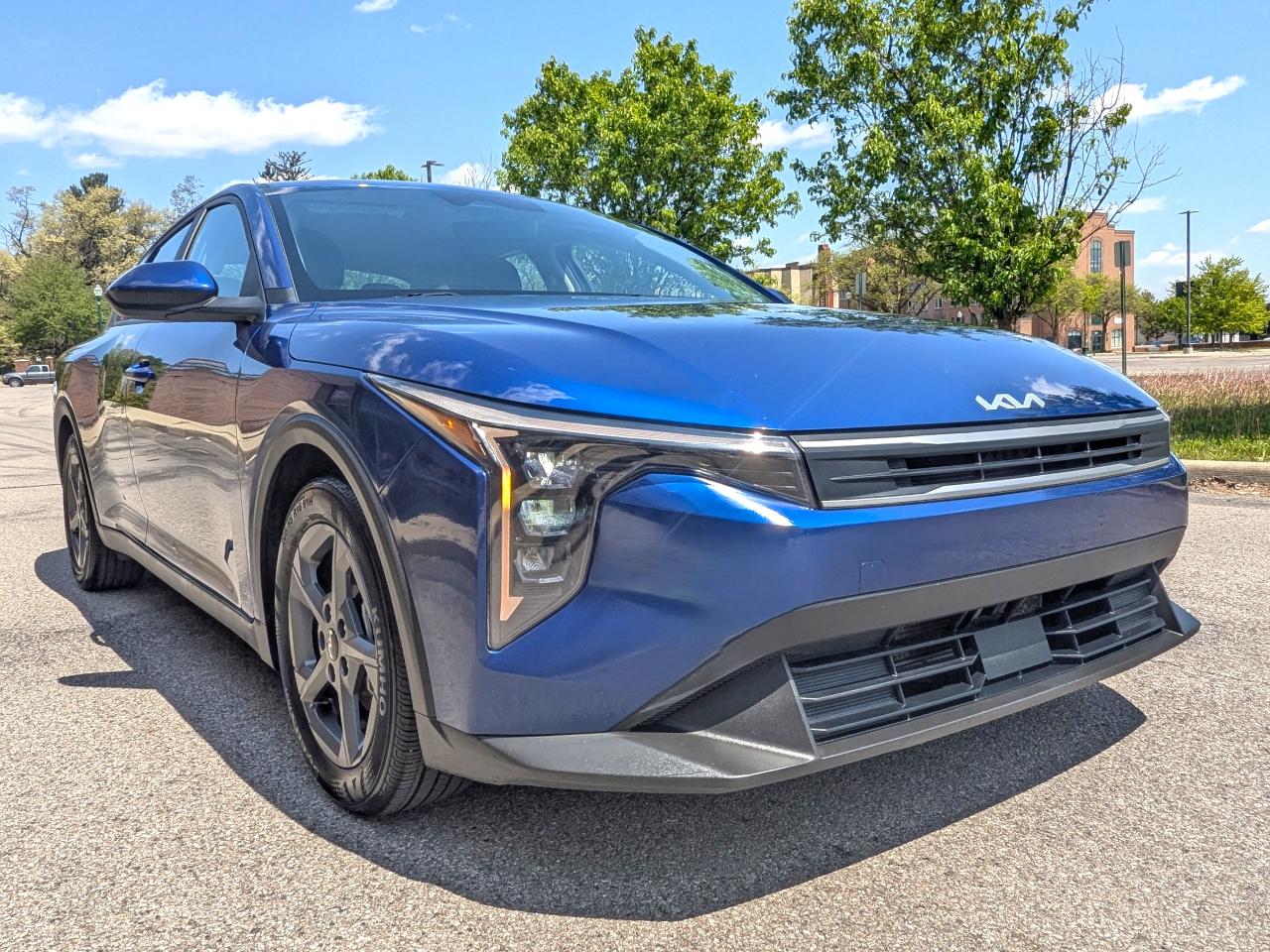 Kia K4 LXS FWD 2025