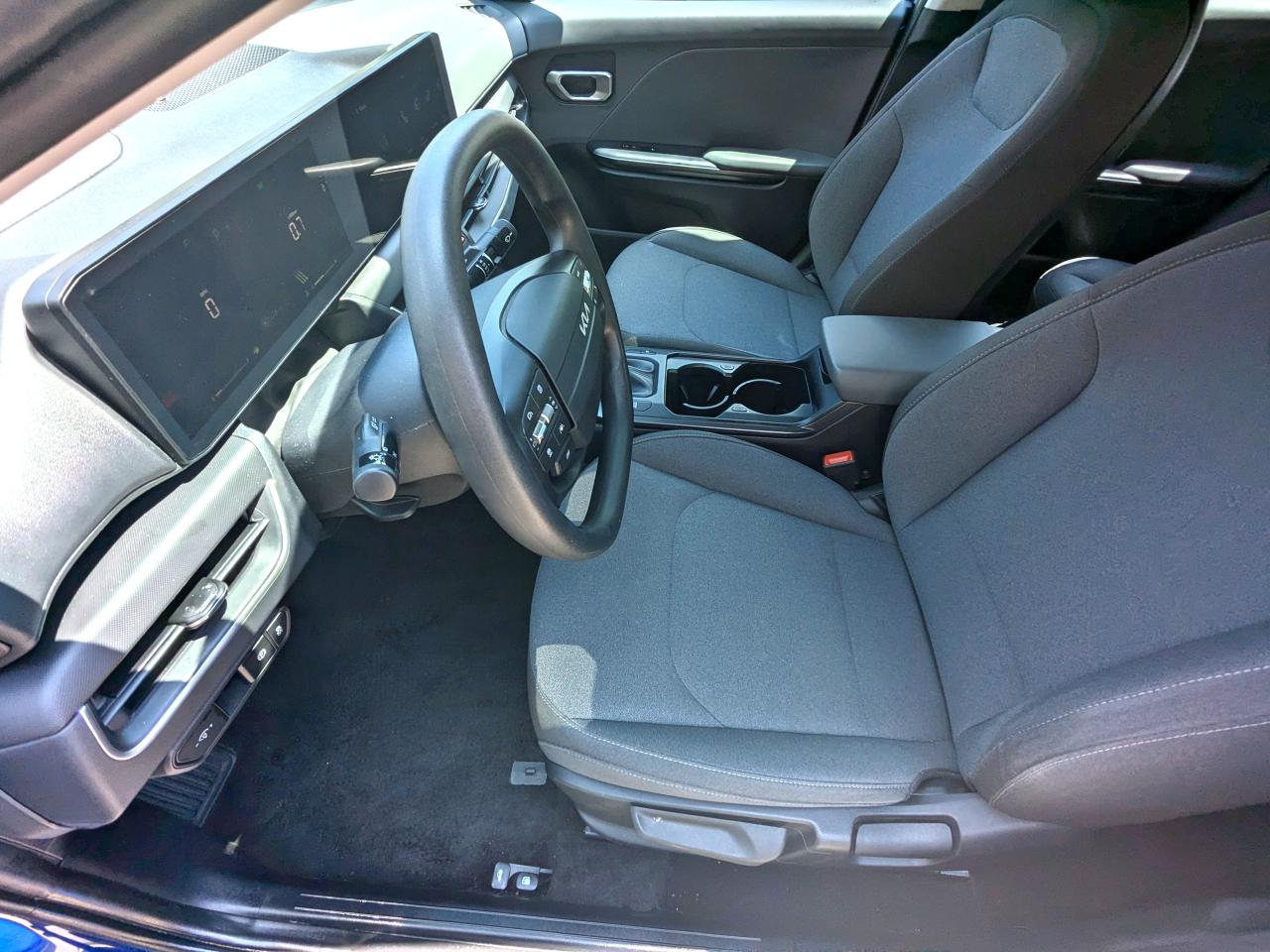 Kia K4 LXS FWD 2025