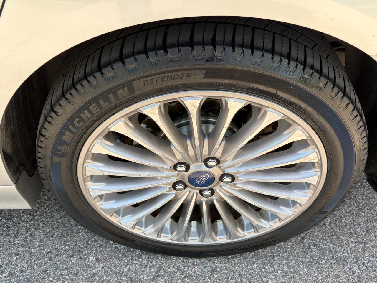 Ford Fusion 4dr Sdn Titanium AWD 2013