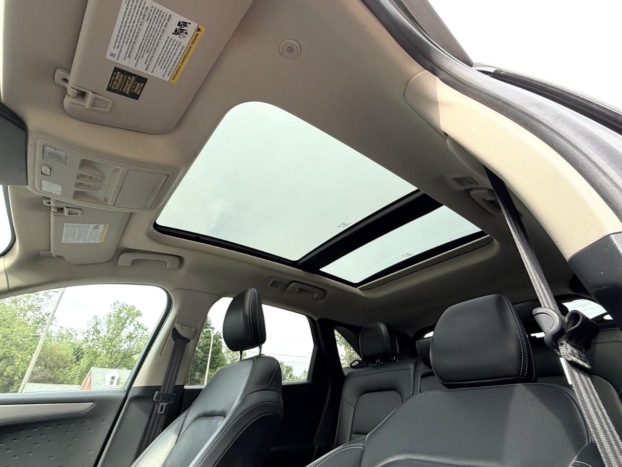 Ford Escape SE Sport Hybrid FWD 2020
