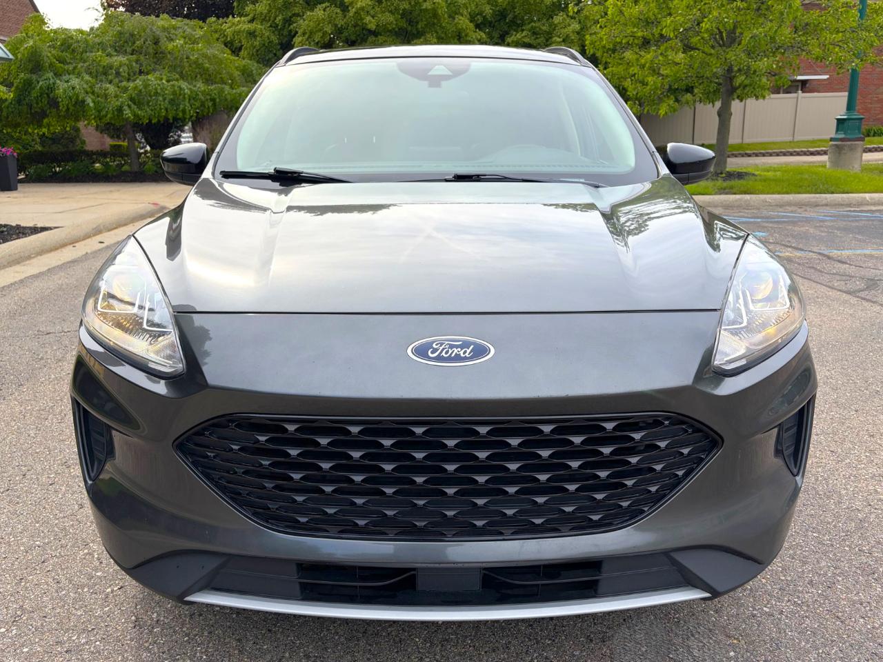 Ford Escape SE Sport Hybrid FWD 2020