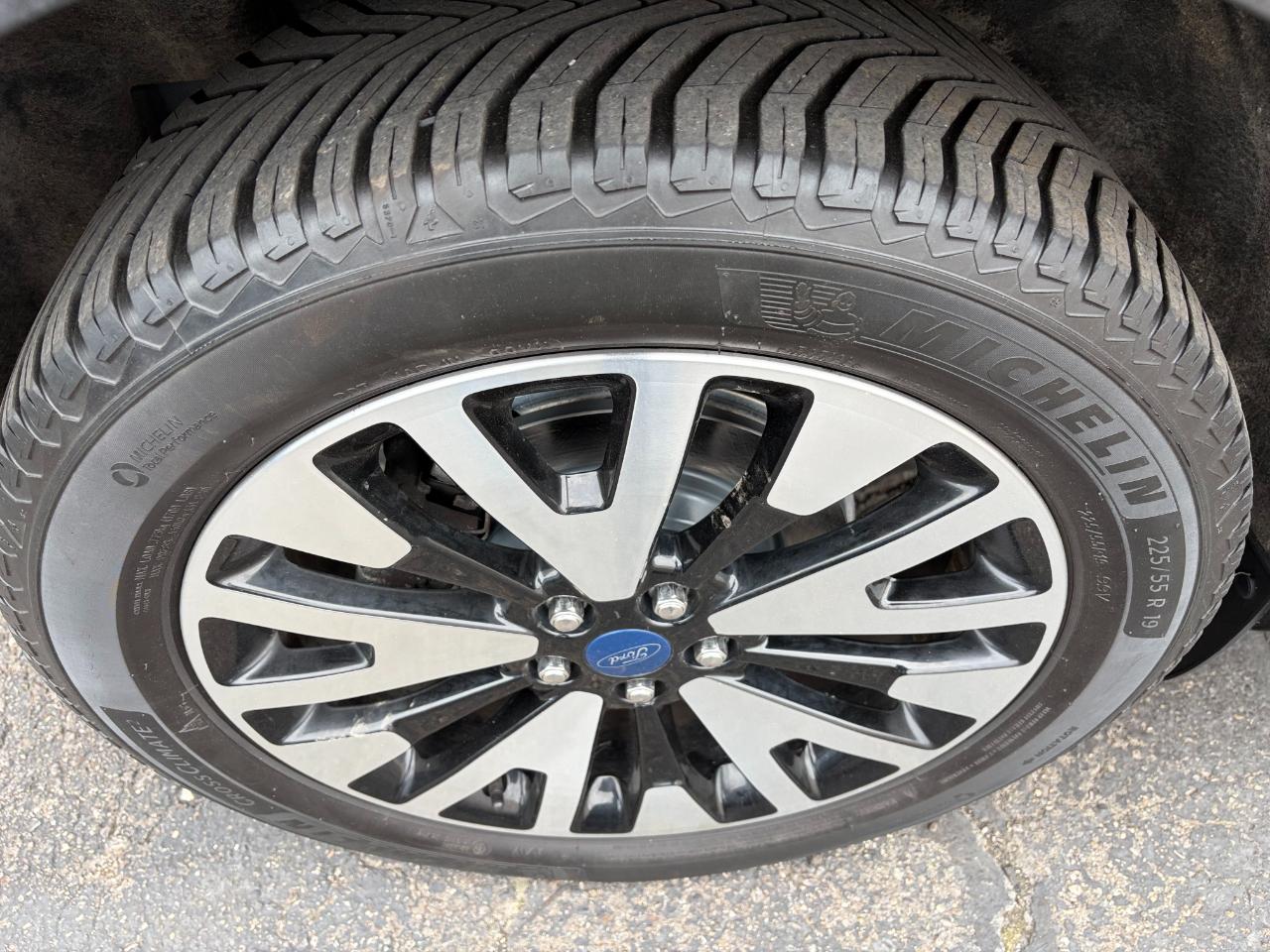 Ford Escape SE Sport Hybrid FWD 2020