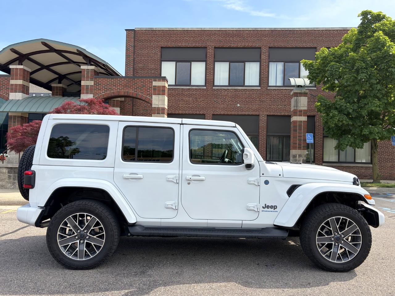 Jeep Wrangler 4xe High Altitude 4x4 2024