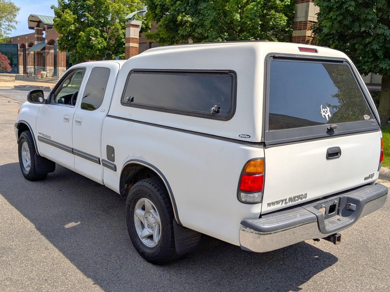 Toyota Tundra Access Cab V8 Auto SR5 (Natl) 2002