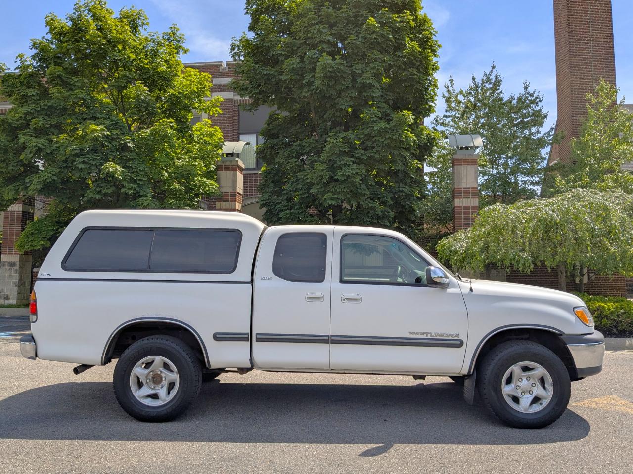 Toyota Tundra Access Cab V8 Auto SR5 (Natl) 2002