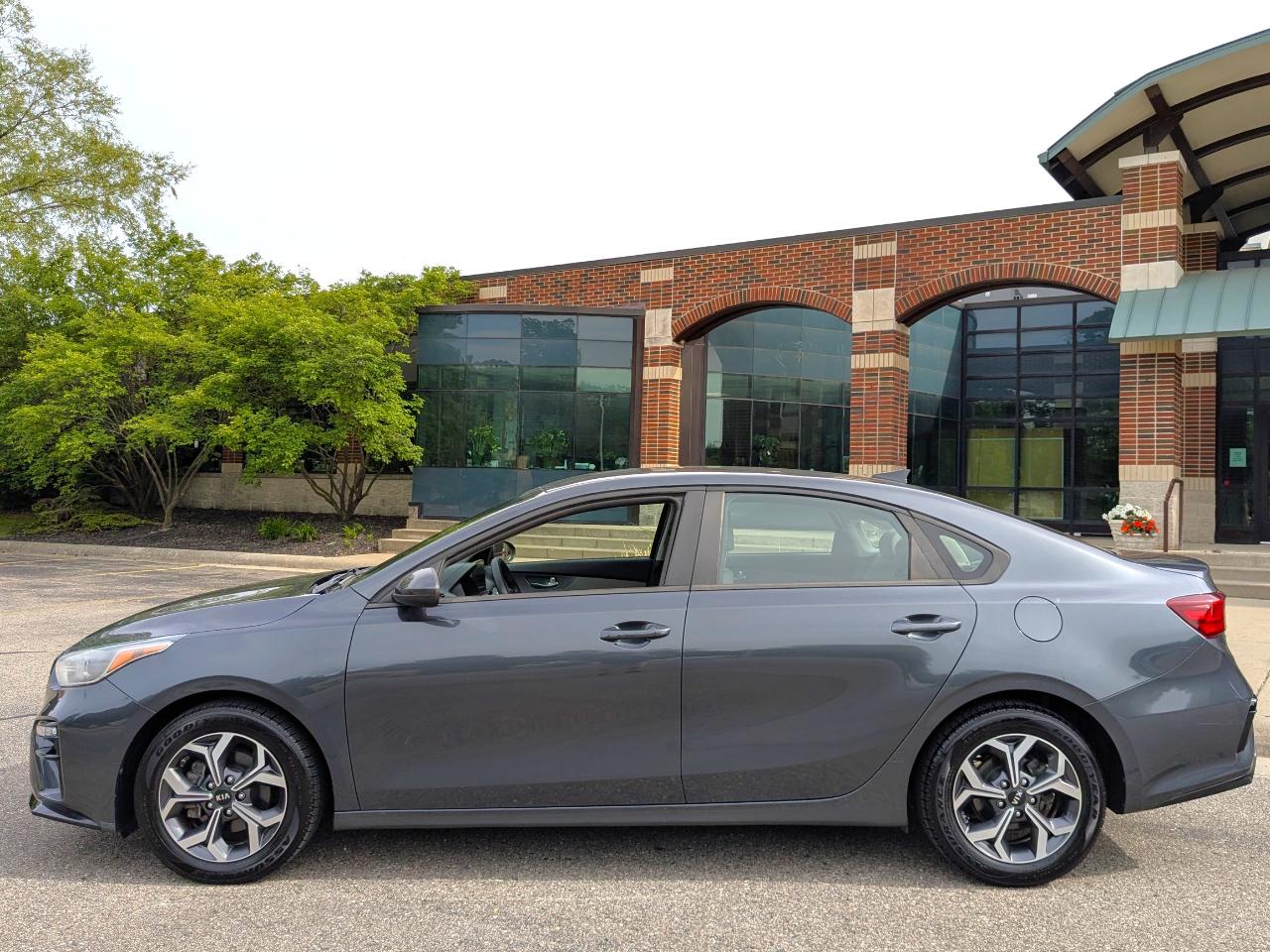 Kia Forte LXS IVT 2019