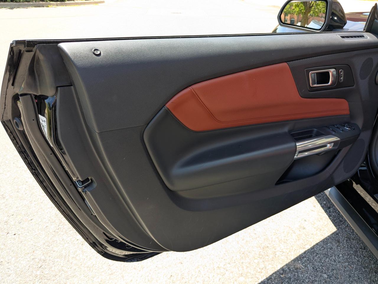 Ford Mustang EcoBoost Premium Convertible 2024