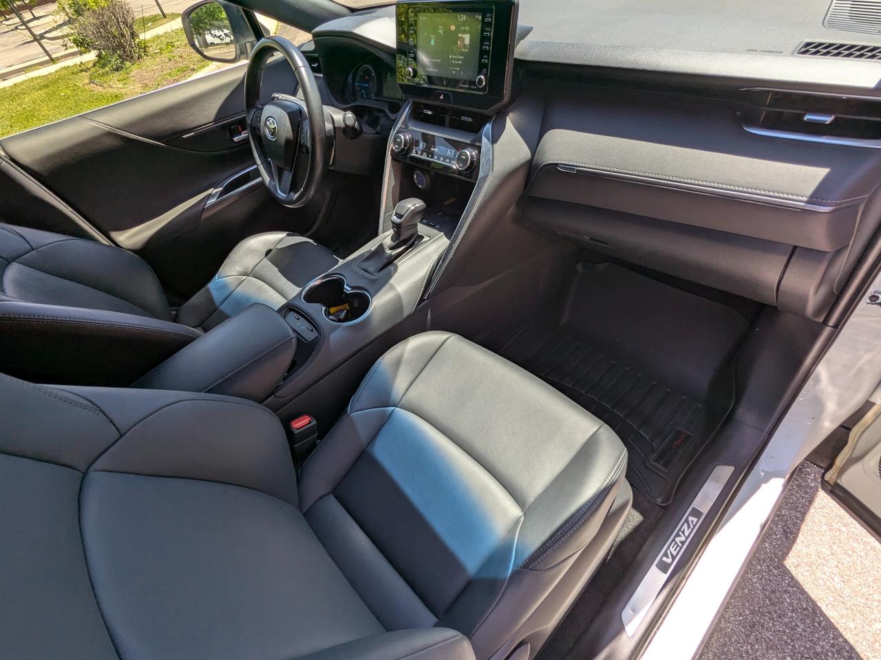 Toyota Venza  2022