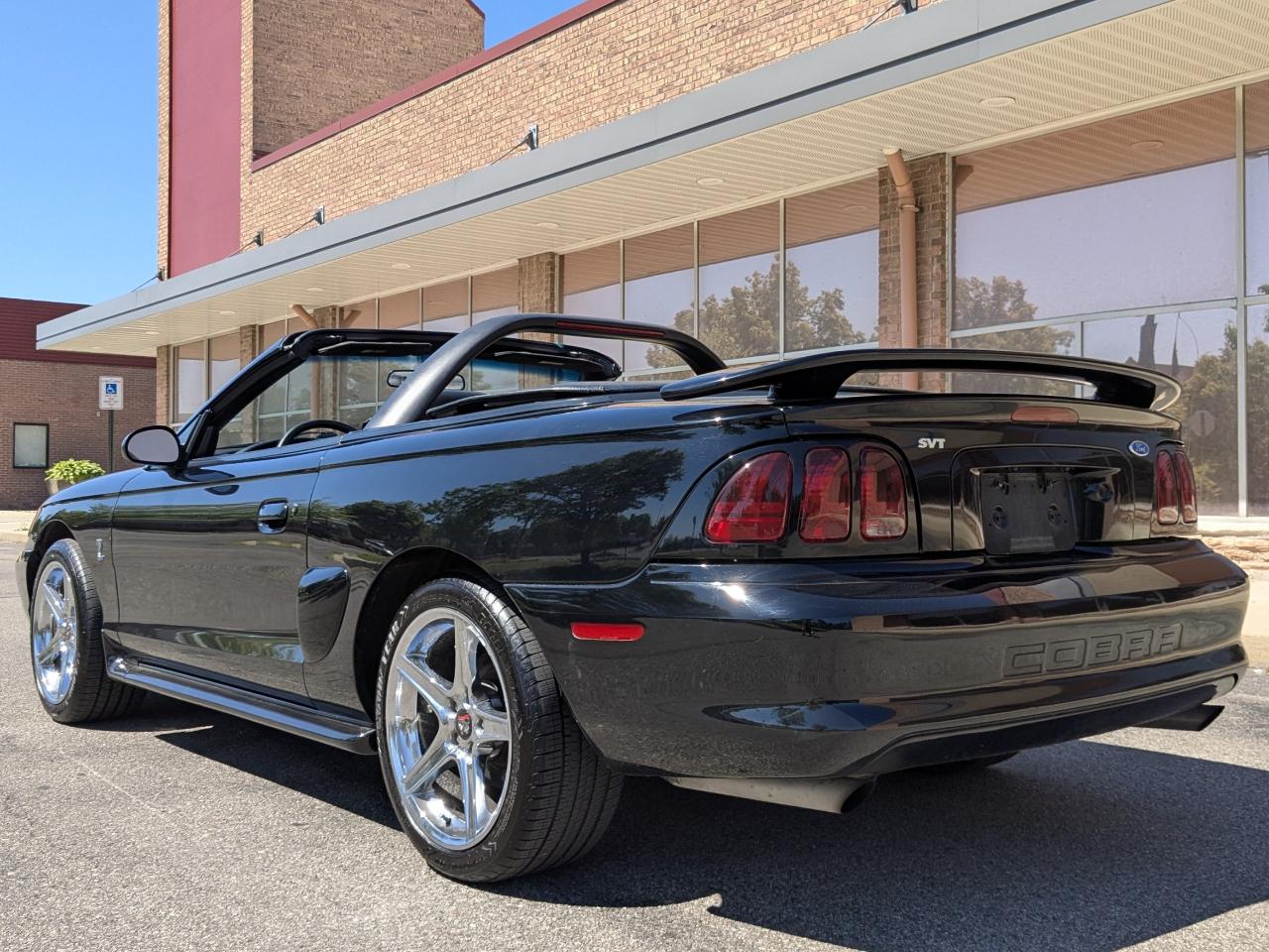 Ford Mustang 2dr Convertible Cobra 1997