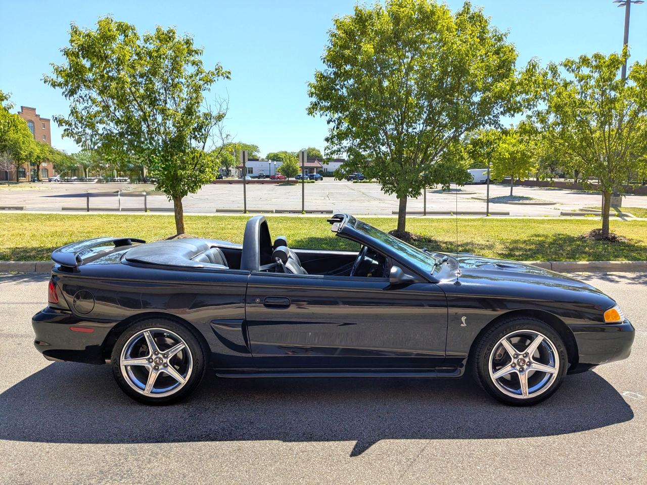Ford Mustang 2dr Convertible Cobra 1997