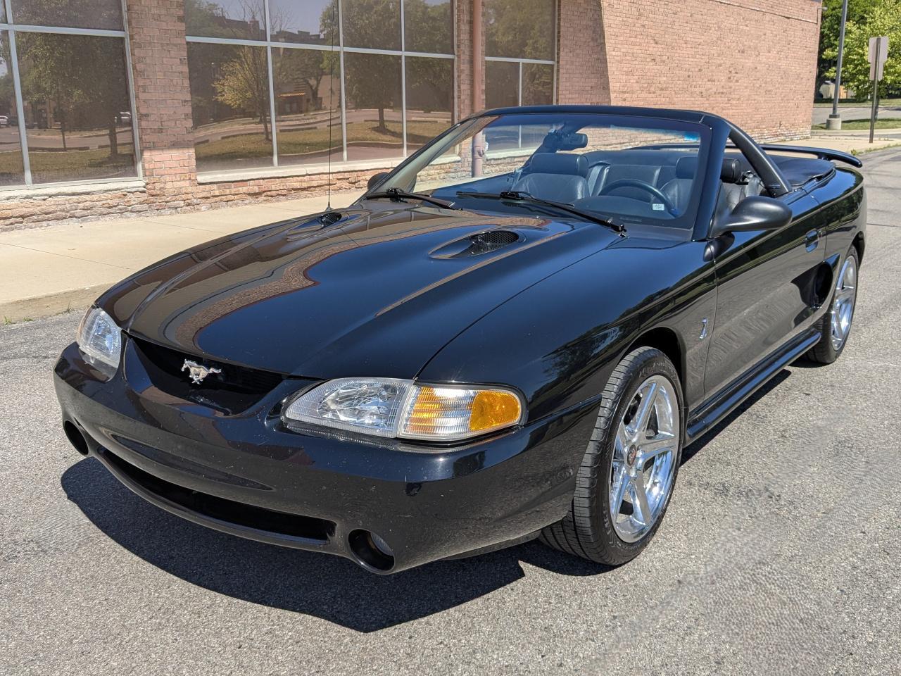 Ford Mustang 2dr Convertible Cobra 1997