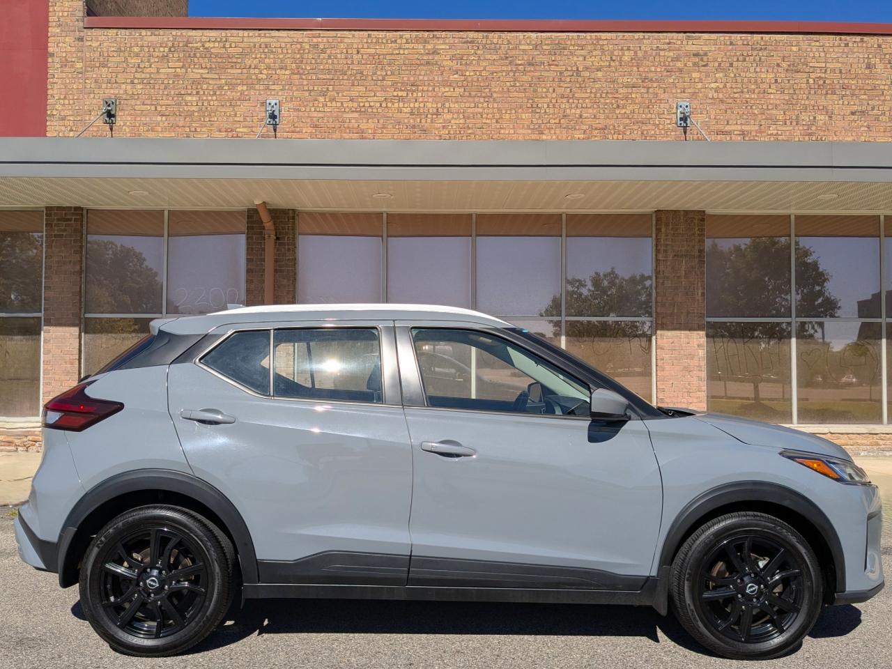 Nissan Kicks SV FWD 2022