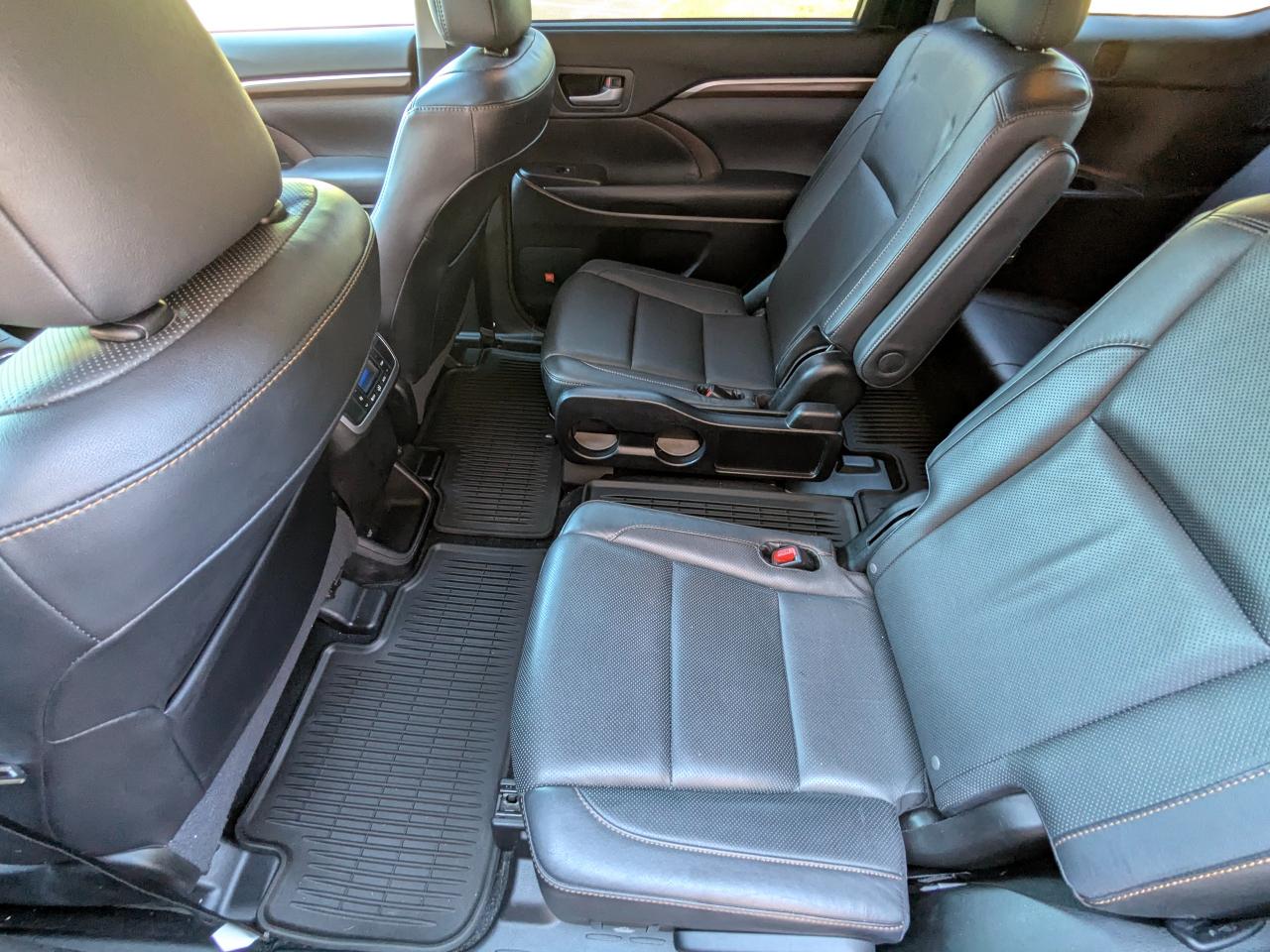 Toyota Highlander Limited AWD 2016