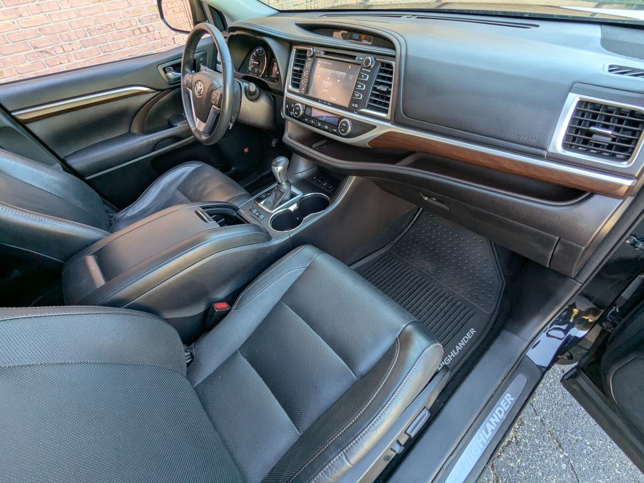 Toyota Highlander Limited AWD 2016