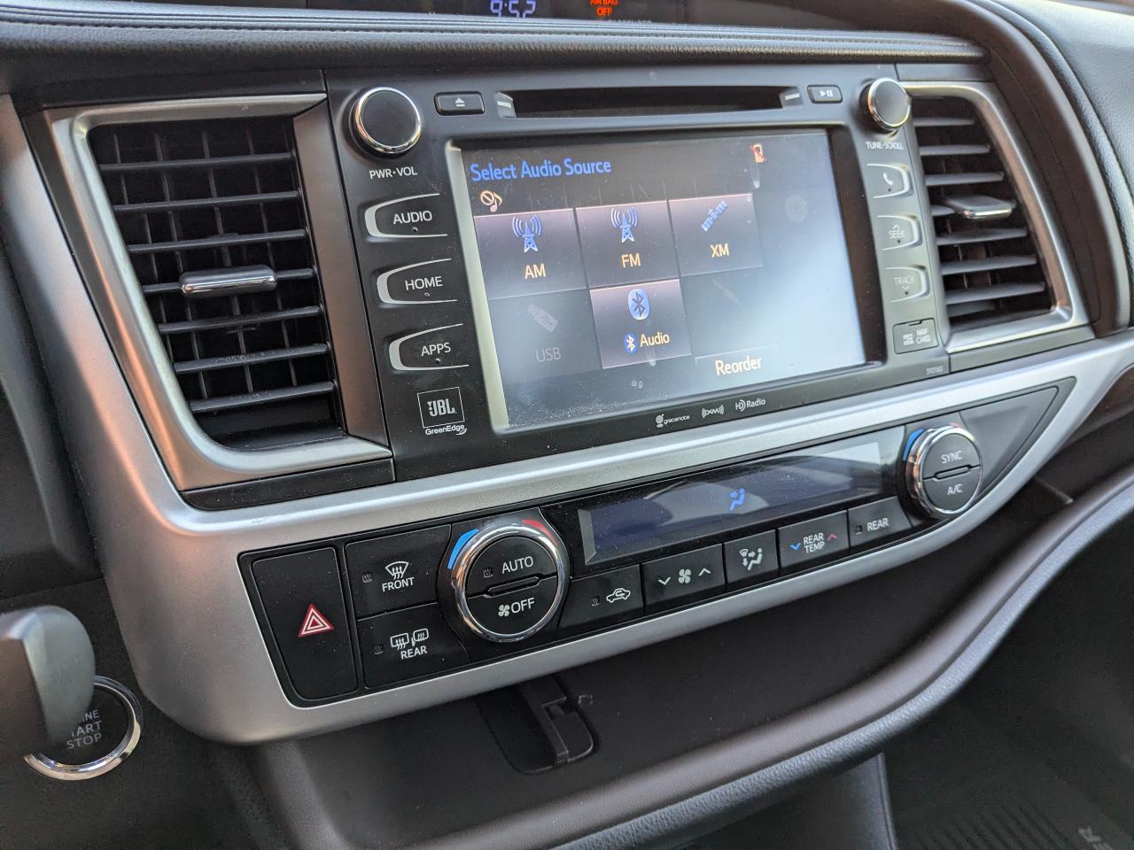 Toyota Highlander Limited AWD 2016