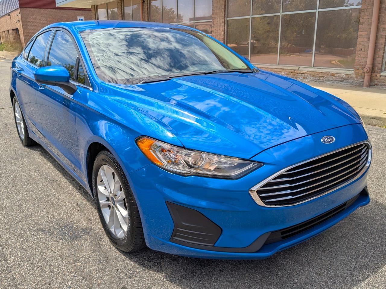 Ford Fusion SE FWD 2020