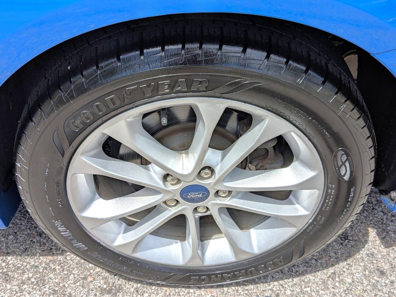 Ford Fusion SE FWD 2020