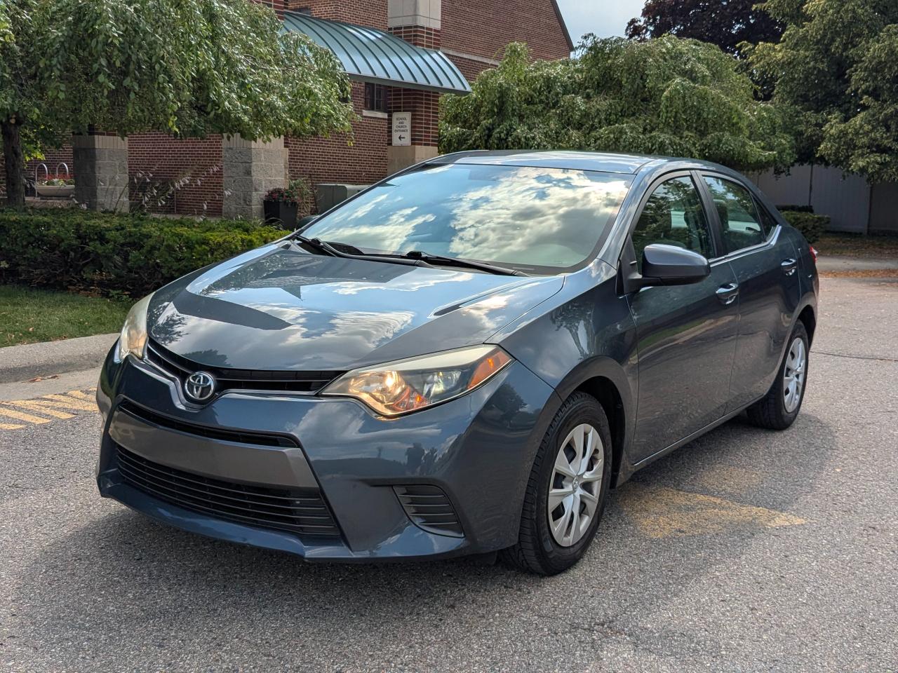 Toyota Corolla LE 2016