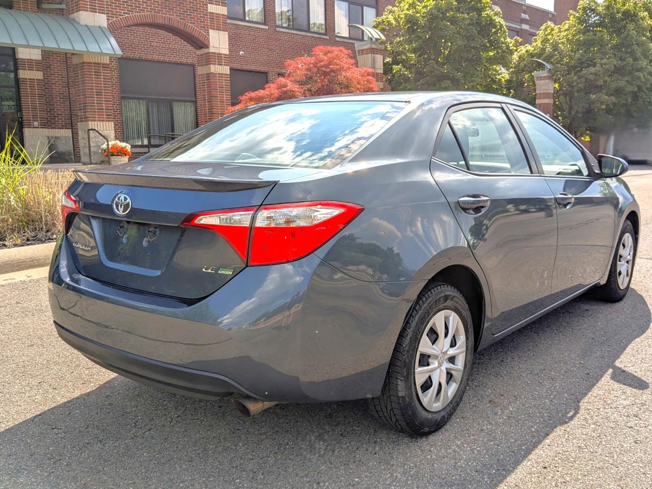 Toyota Corolla LE 2016