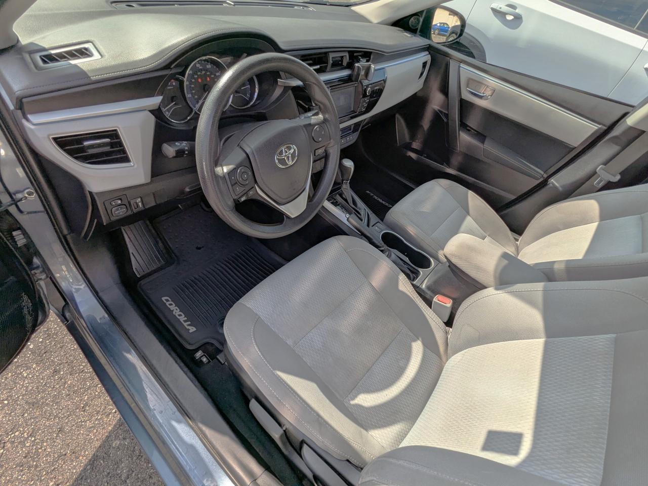 Toyota Corolla LE 2016