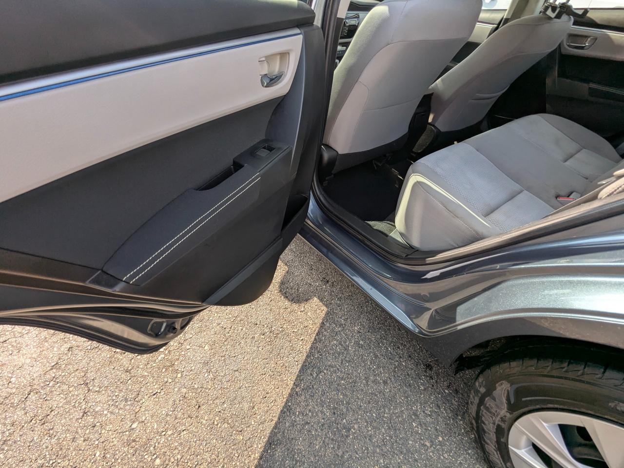 Toyota Corolla LE 2016