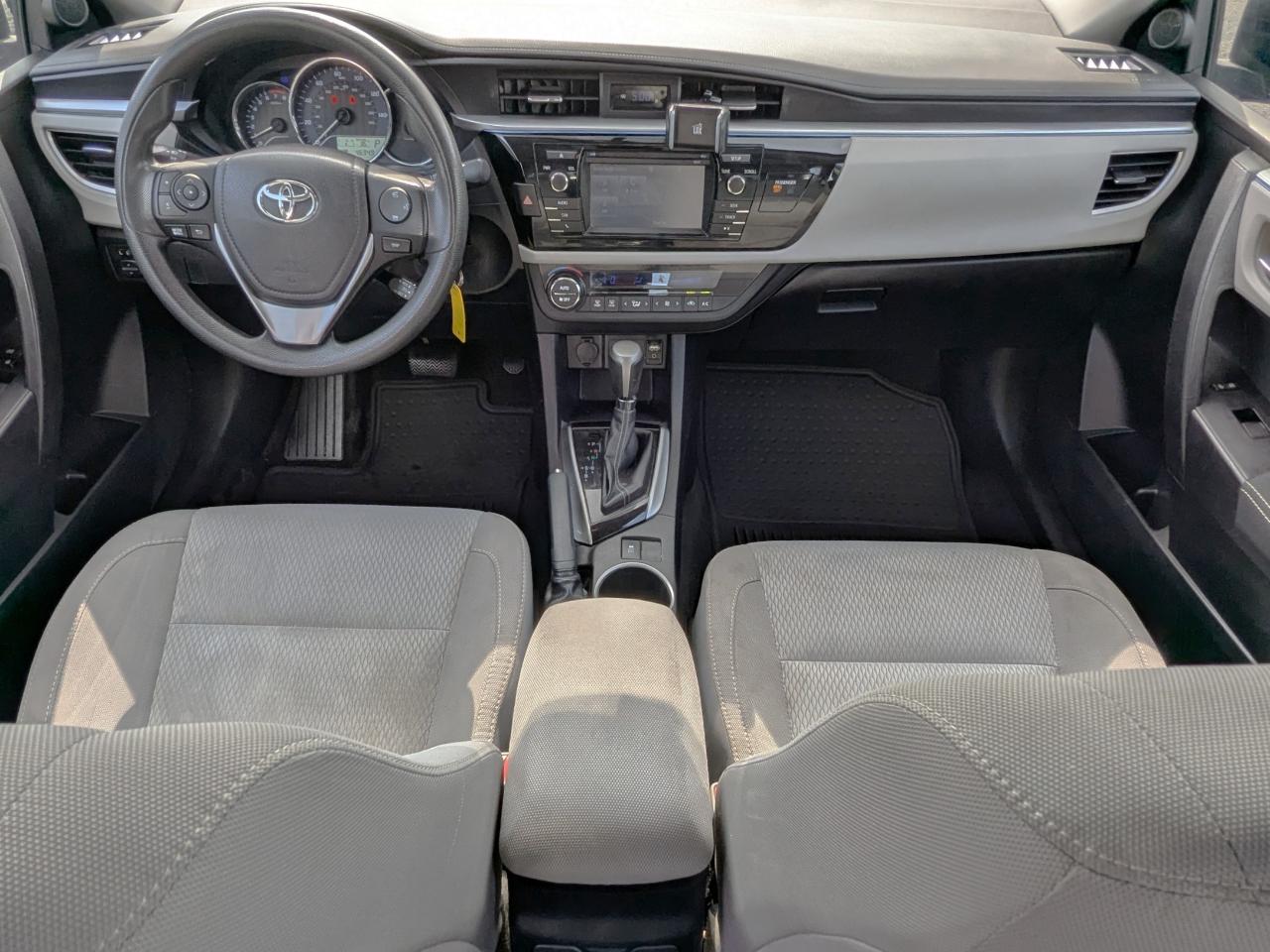 Toyota Corolla LE 2016