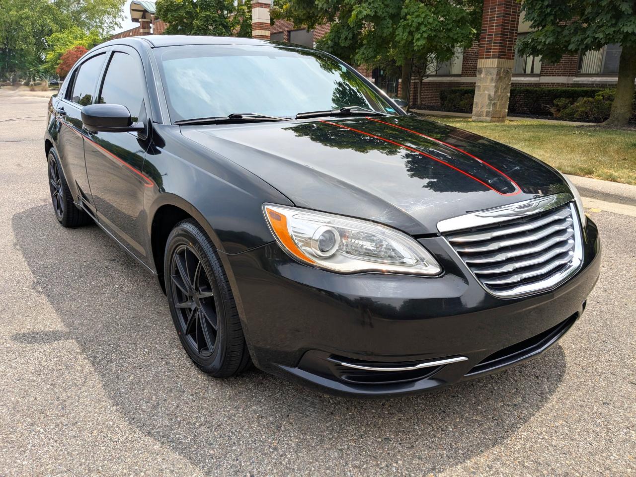 Chrysler 200 4dr Sdn LX 2014