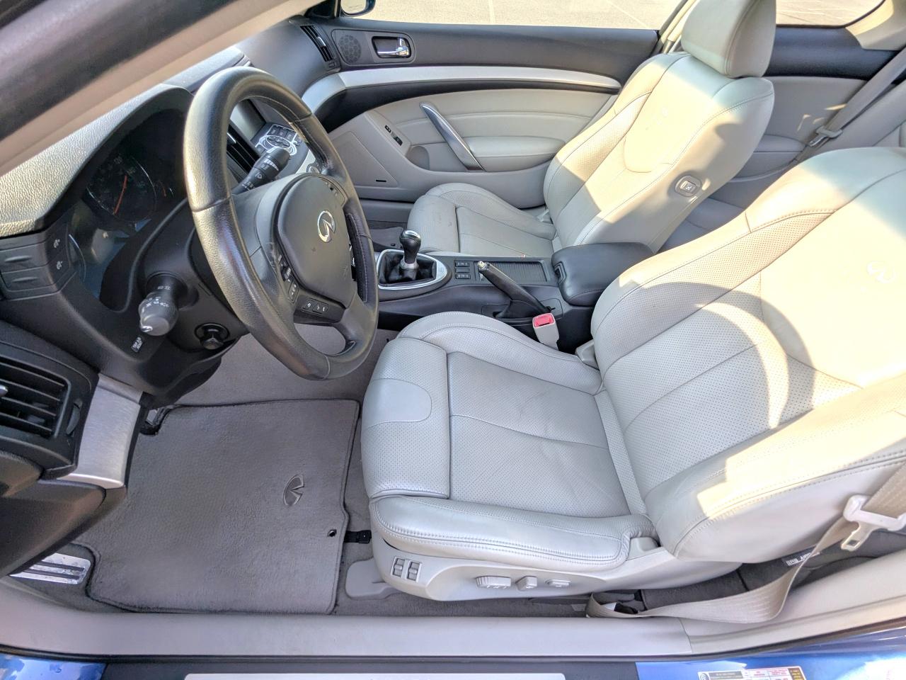 Infiniti G37S  2008