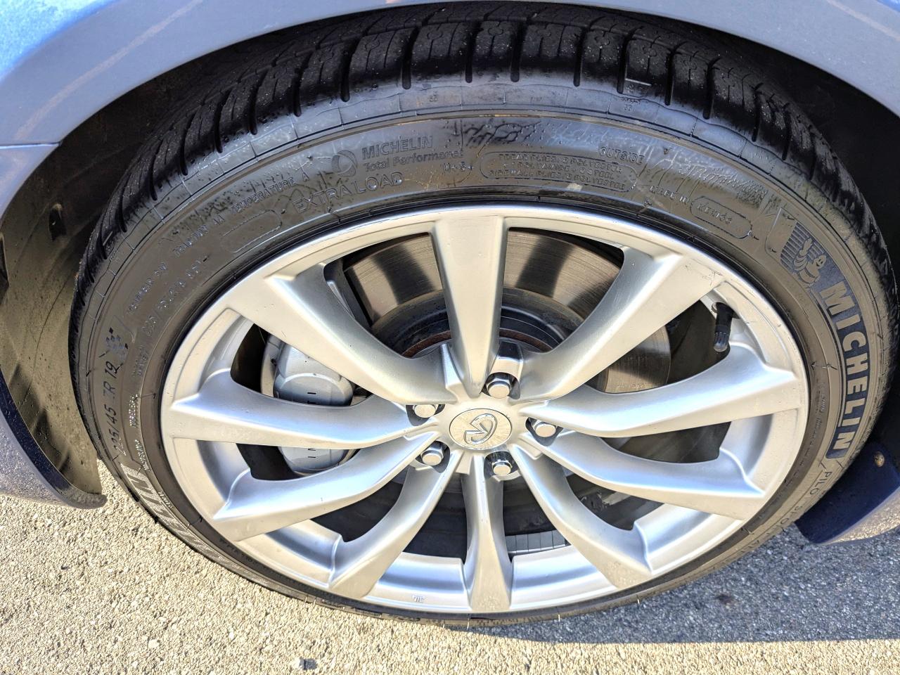 Infiniti G37S  2008