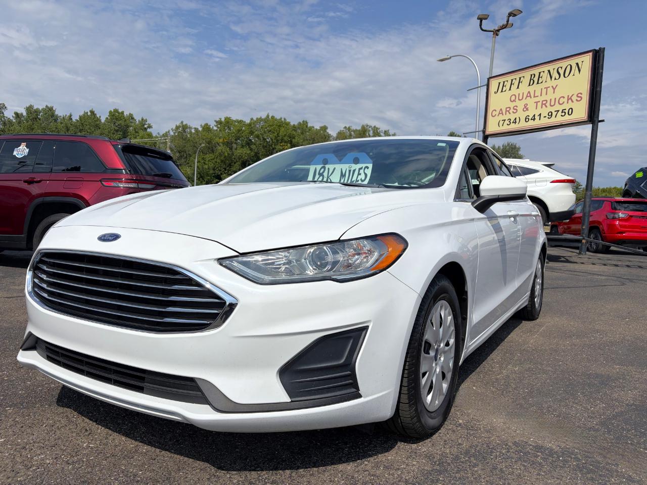 Ford Fusion S FWD 2019